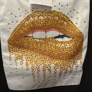 Black w/ gold rhinestone lip t-shirt